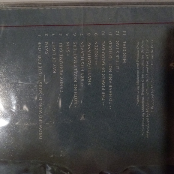 Madonna "Ray of Light" CD - Picture 3 of 4